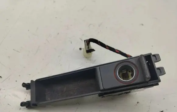 Audi A4 S4 B5 8D Cigarette lighter 8D0863284C 8595