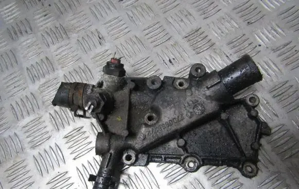 Renault Laguna I Engine coolant pipe/hose 7700858372 7700858372r