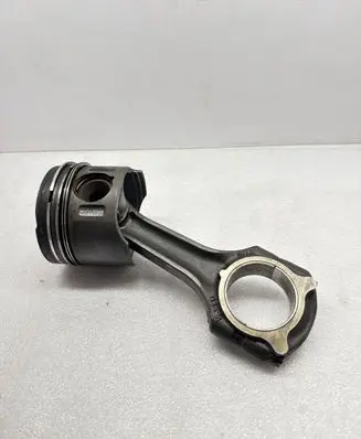 Jeep Grand Cherokee (WJ) Piston with connecting rod 8857