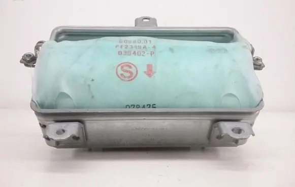 Toyota Corolla E120 E130 Passenger airbag 6098001 PF2319A4 030402P