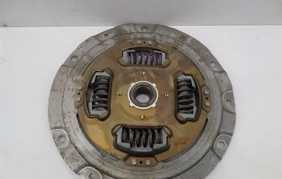 Peugeot 3008 II Clutch pressure plate 9834051780