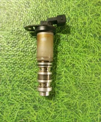 BMW X5M E70 Camshaft vanos timing valve 8605123