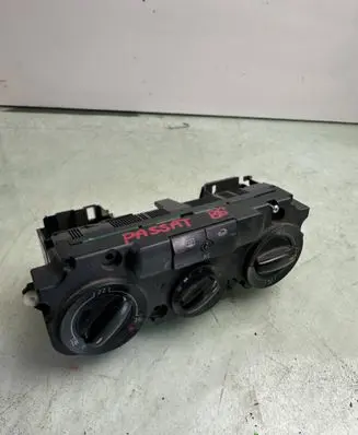 Volkswagen PASSAT B6 Climate control unit 1K0820047HB 5HB00935240