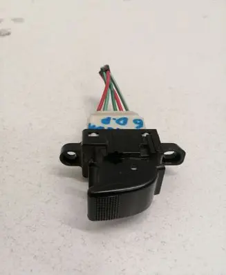 Mazda 6 Electric window control switch