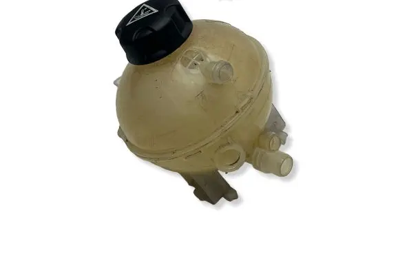 Peugeot 308 Coolant expansion tank/reservoir 9678514680 9678125880 9678126080