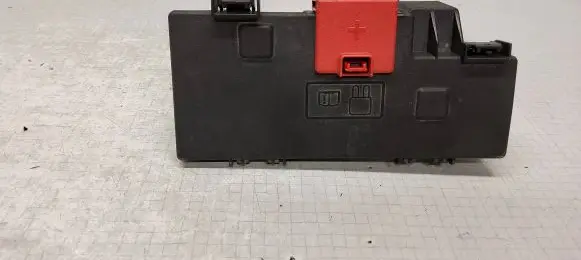 Ford Ecosport Fuse module HU5T14A094FB 222013100865