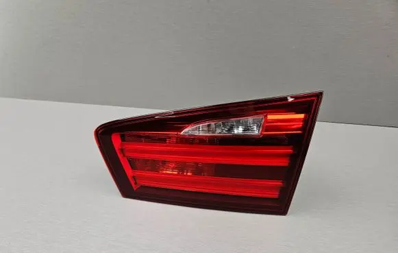 BMW 5 F10 F11 Tailgate rear/tail lights 63217203228 7203228