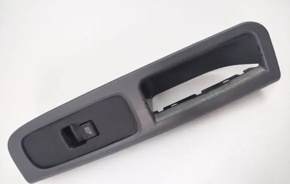 Volvo V50 Electric window control switch 8679474
