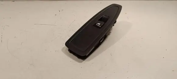 BMW 1 F20 F21 Electric window control switch 9208107
