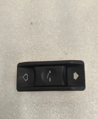 BMW X5 E53 Sunroof switch 8352182 03015000