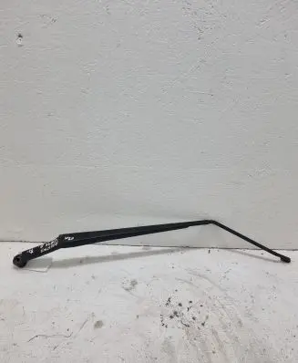 Toyota Avensis Verso Front wiper blade arm