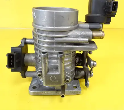 Opel Omega B1 Throttle body valve 90448620 0280122001