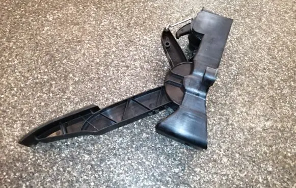 Mercedes-Benz A W169 Accelerator throttle pedal A1693000104