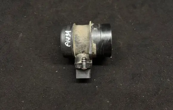 Audi A6 S6 C5 4B Mass air flow meter 074906461B