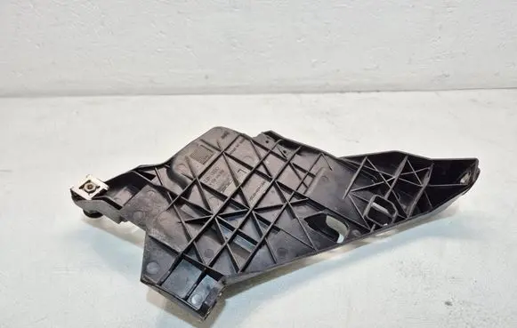 Audi Q5 SQ5 8R Headlight/headlamp mounting bracket 8R0941453A