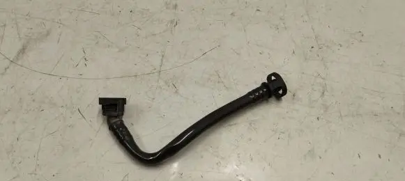 BMW 1 F40 Breather hose/pipe 7626118