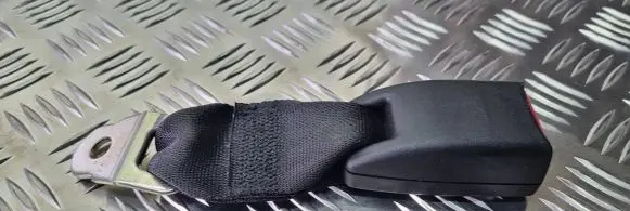 Mazda 2 Rear seatbelt buckle T86232B