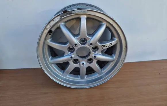 BMW 3 E36 R15 alloy rim 1182603-2