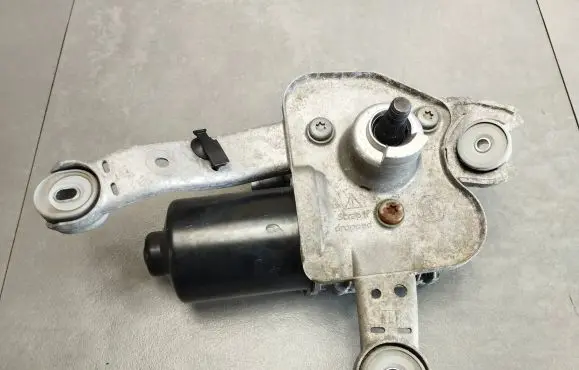 Ford Mondeo MK V Wiper motor DS7317504AH
