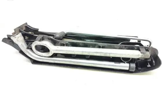 Volkswagen Transporter - Caravelle T5 Tool set 7E0011031F 7H0012113B 7D0012219