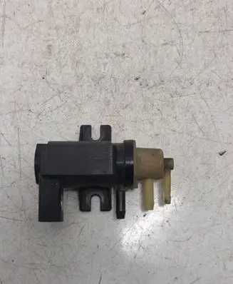 Volkswagen Caddy Turbo solenoid valve 70086800 1K0906627A 07T23