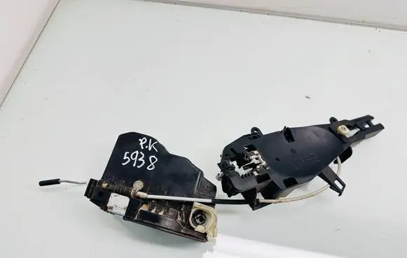 BMW 3 E90 E91 Front door lock 7229455