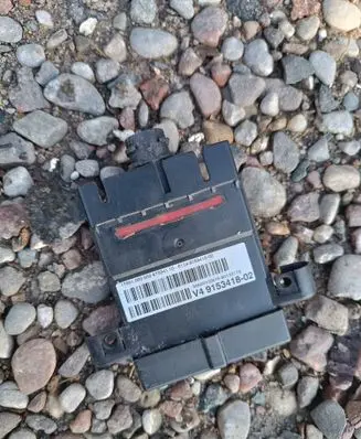 BMW 5 F10 F11 Current control relay 9153418