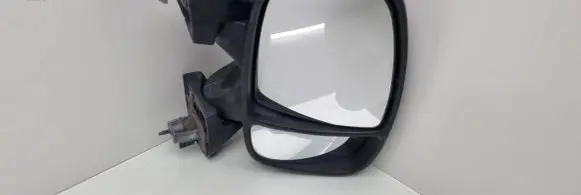 Nissan Primastar Front door electric wing mirror E2010022