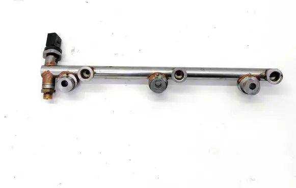 Porsche Cayenne (92A) Fuel main line pipe 03H133317P