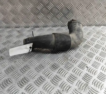 Audi Q7 4L Air intake duct part 4L0129628E