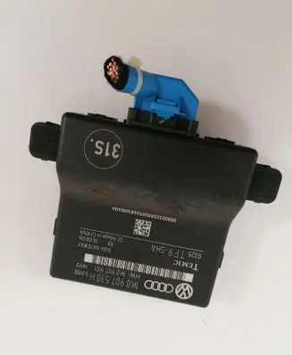 Skoda Octavia Mk2 (1Z) Gateway control module 1K0907530H