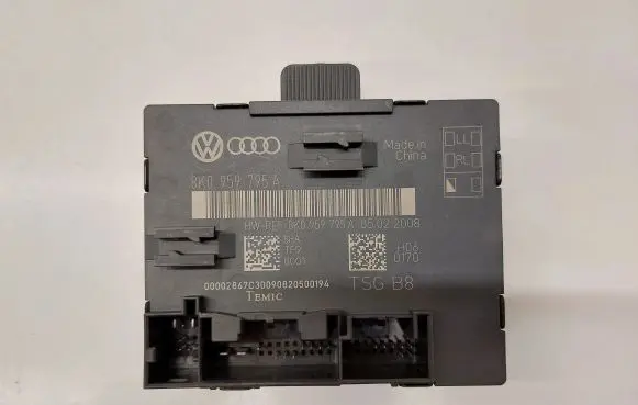 Audi A4 S4 B8 8K Door control unit/module 8K0959795A
