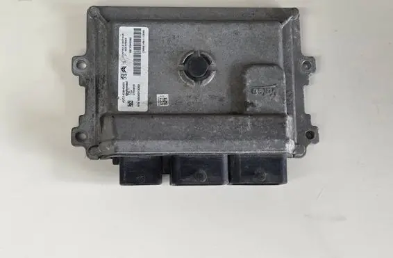 Citroen C4 Cactus Engine control unit/module 9811545080