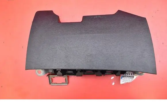 Toyota Avensis Verso Steering wheel airbag 73900-05030