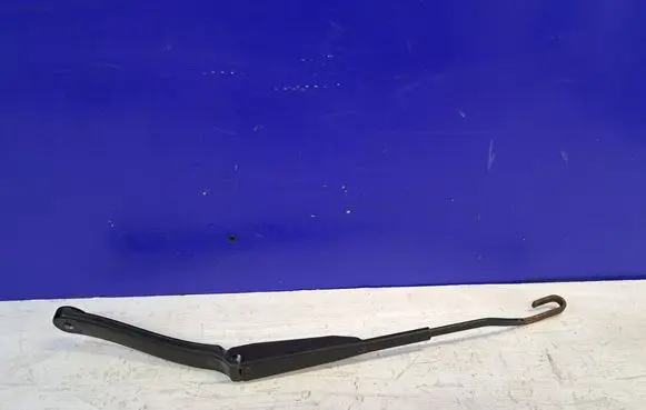Saab 95 - 96 Windshield/front glass wiper blade 4832374