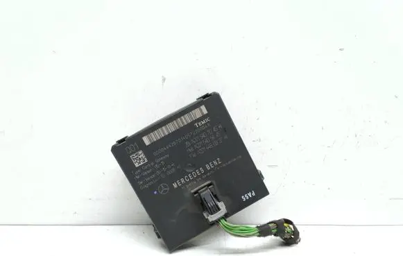 Mercedes-Benz S W221 Gateway control module A2215407045 A2215405445