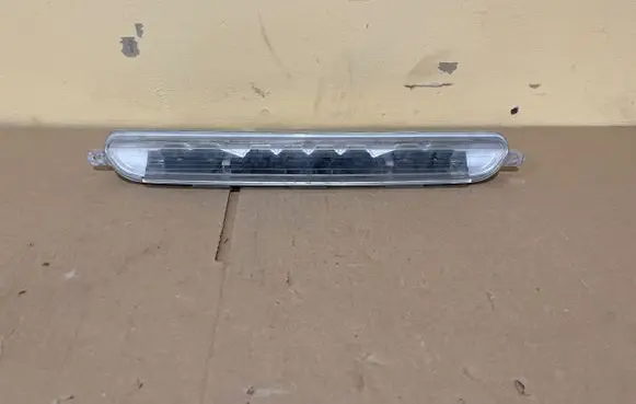 Mercedes-Benz SL R231 Third/center stoplight A2189062300 024800903