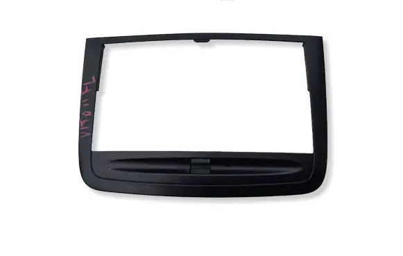 Mercedes-Benz Vito Viano W639 Radio/GPS head unit trim A6396891639