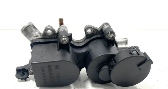 Mercedes-Benz A W169 Oil breather separator 0928402053 A6400101162