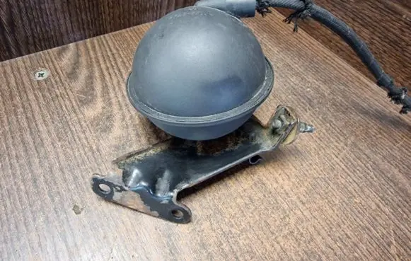 Volkswagen Transporter - Caravelle T5 Vacuum air tank 054129808