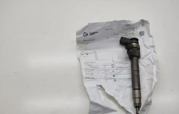 Mercedes-Benz B W245 Fuel injector 0445110167
