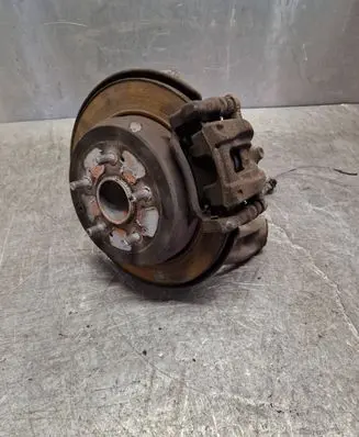 Honda CR-V Rear wheel hub spindle/knuckle 