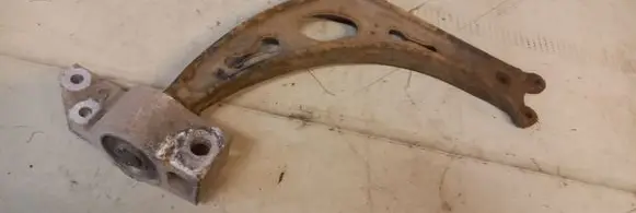 Seat Toledo III (5P) Front lower control arm/wishbone 1K0407153G