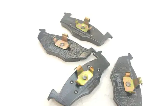 Seat Toledo I (1L) Brake pads (front) 0986424449 1H0698151B D694