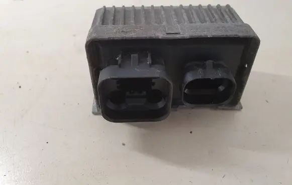 Opel Insignia A Glow plug pre-heat relay 55574293