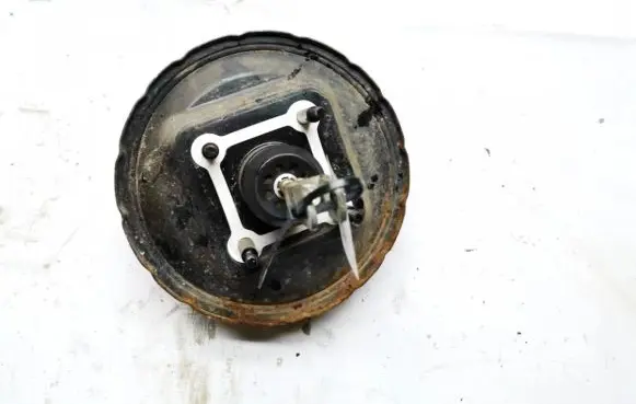 Chevrolet Tacuma Brake booster
