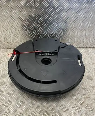 Audi SQ2 GA Subwoofer speaker 8V0035382D