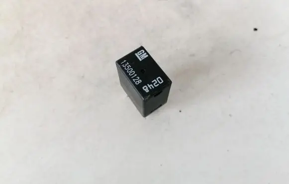 Opel Insignia A Other relay 13500128
