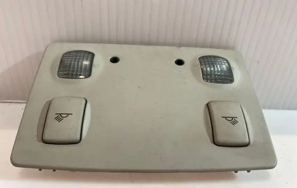 Audi A6 S6 C5 4B Front seat light 4B0947303