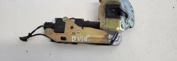 Peugeot 807 Sliding door lock DV090
